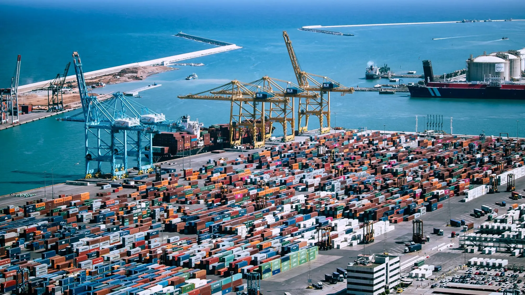 Container stacks and cranes at a port terminal